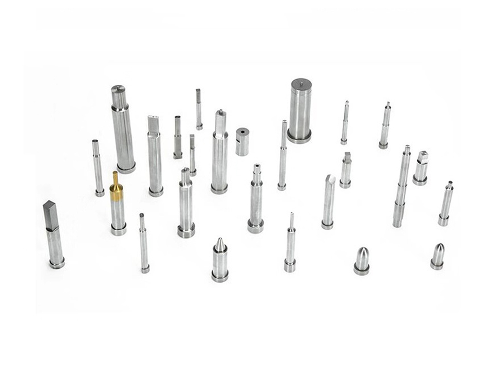 White Steel Fittings