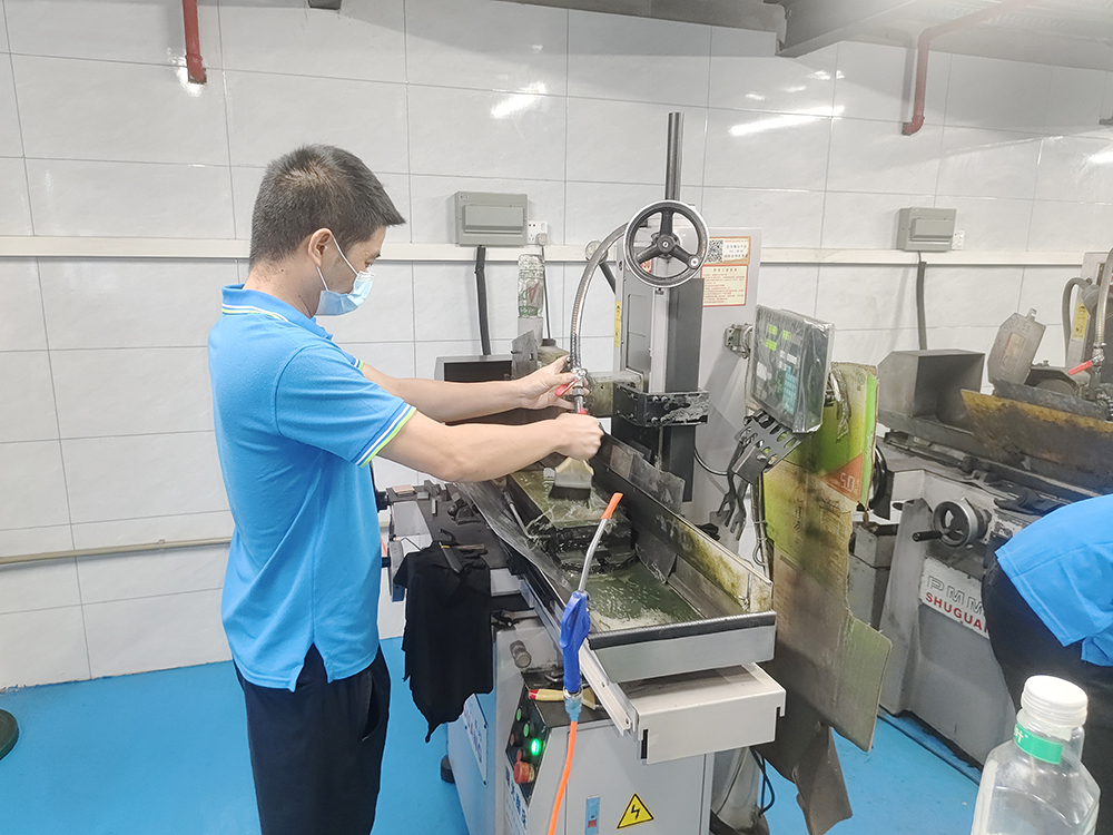 Surface Grinder